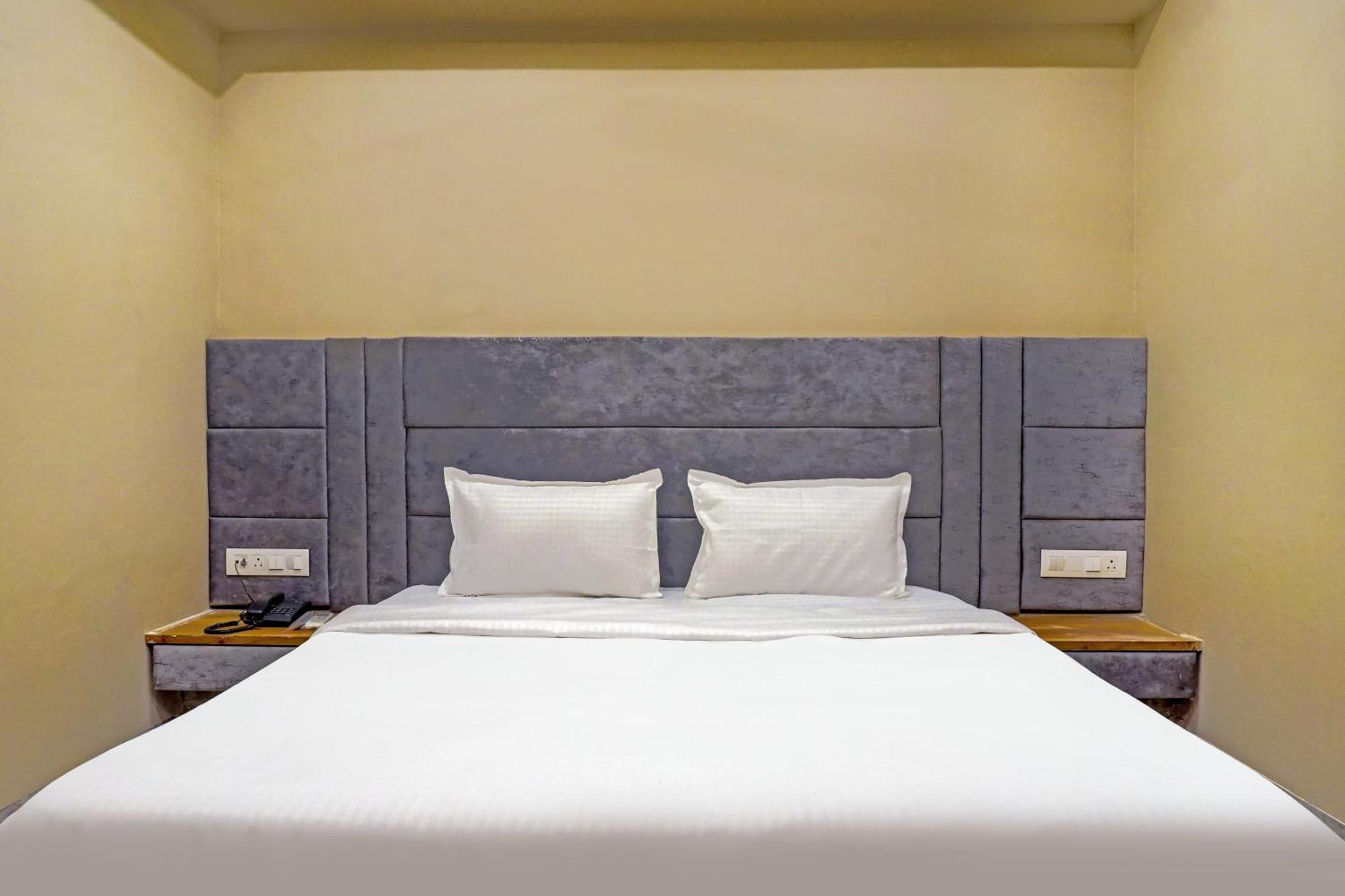 Hotel Nest Inn Mumbai Exterior photo
