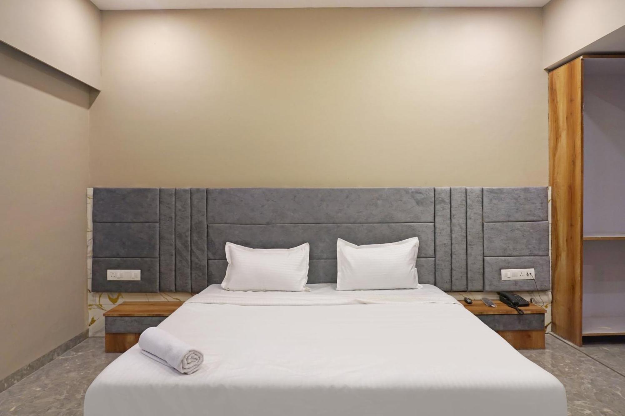 Hotel Nest Inn Mumbai Exterior photo